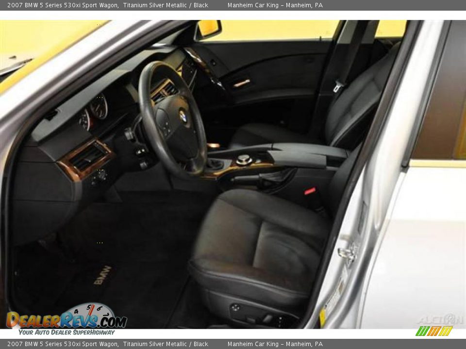 2007 BMW 5 Series 530xi Sport Wagon Titanium Silver Metallic / Black Photo #12