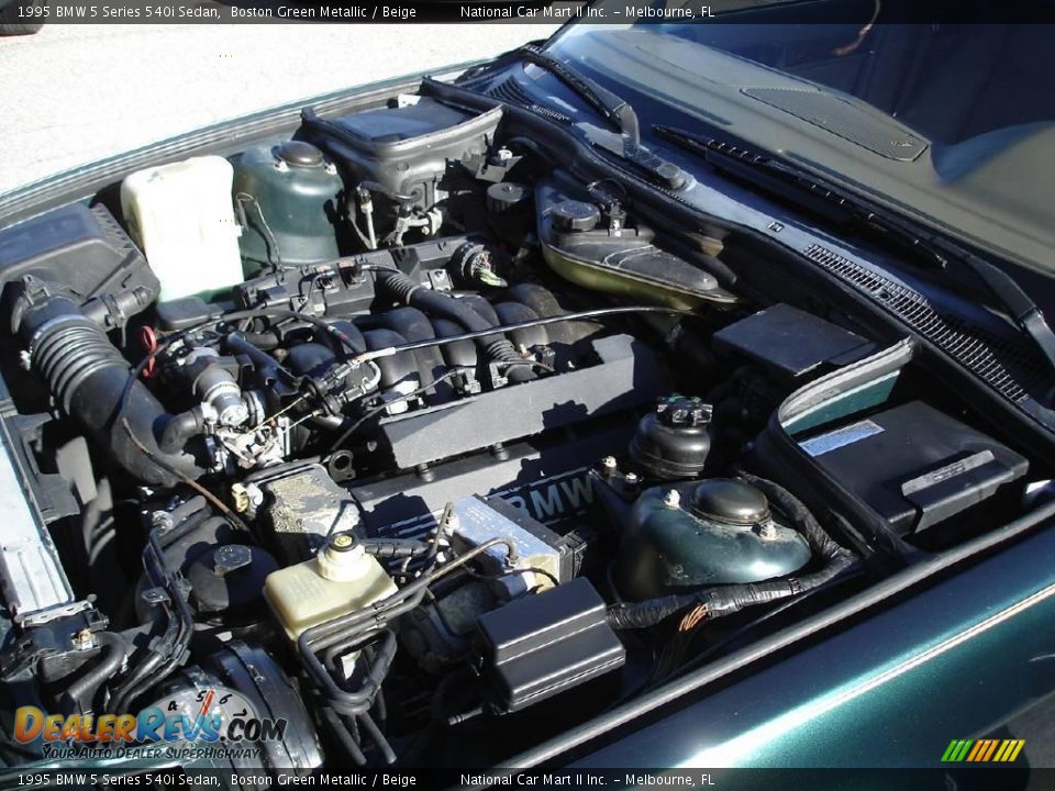 1995 BMW 5 Series 540i Sedan Boston Green Metallic / Beige Photo #33