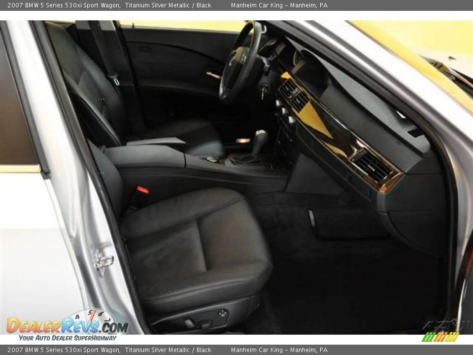 2007 BMW 5 Series 530xi Sport Wagon Titanium Silver Metallic / Black Photo #19