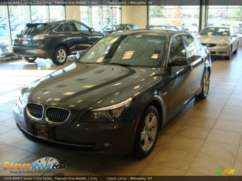 2008 BMW 5 Series 528xi Sedan Platinum Grey Metallic / Grey Photo #2