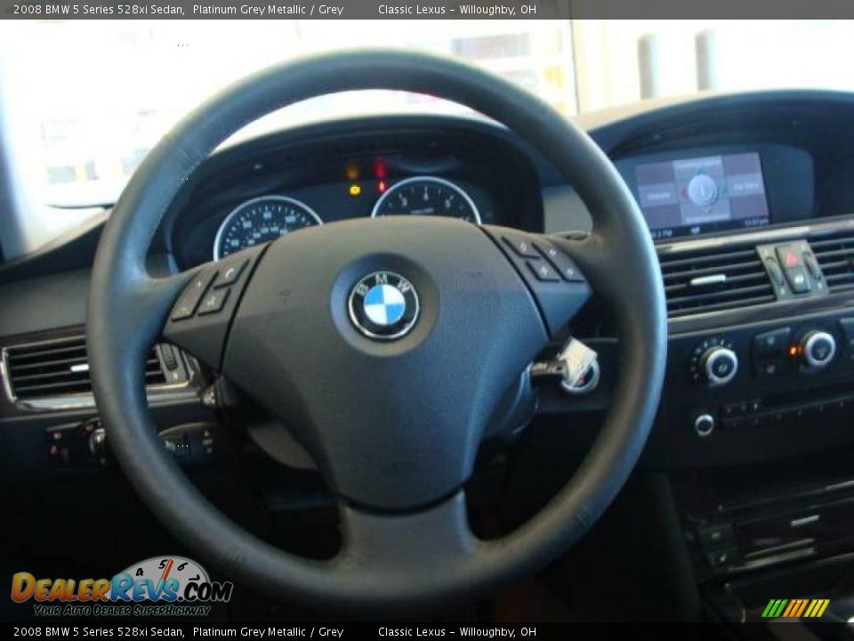2008 BMW 5 Series 528xi Sedan Platinum Grey Metallic / Grey Photo #13