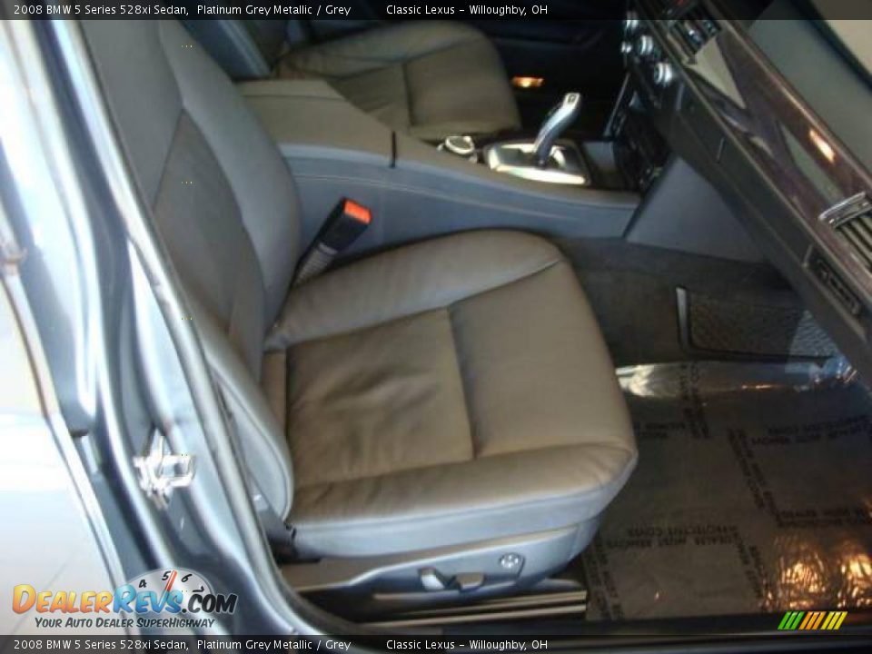 2008 BMW 5 Series 528xi Sedan Platinum Grey Metallic / Grey Photo #20
