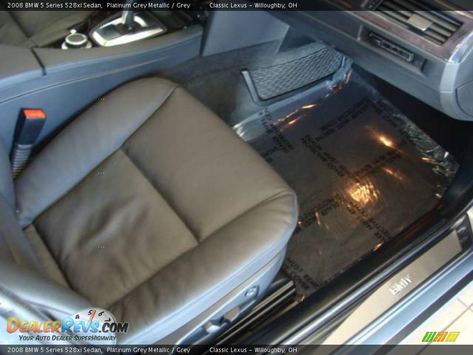2008 BMW 5 Series 528xi Sedan Platinum Grey Metallic / Grey Photo #21