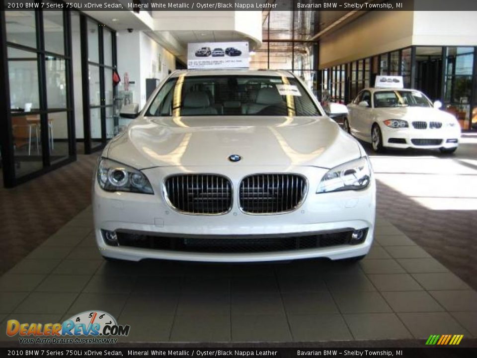 2010 BMW 7 Series 750Li xDrive Sedan Mineral White Metallic / Oyster/Black Nappa Leather Photo #2