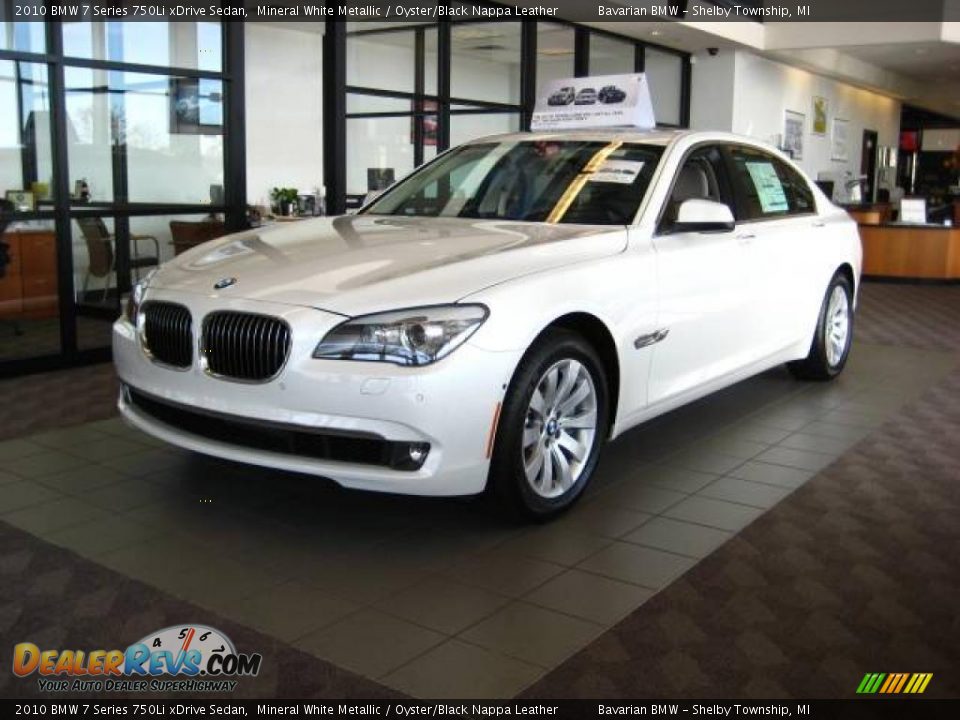 2010 BMW 7 Series 750Li xDrive Sedan Mineral White Metallic / Oyster/Black Nappa Leather Photo #3