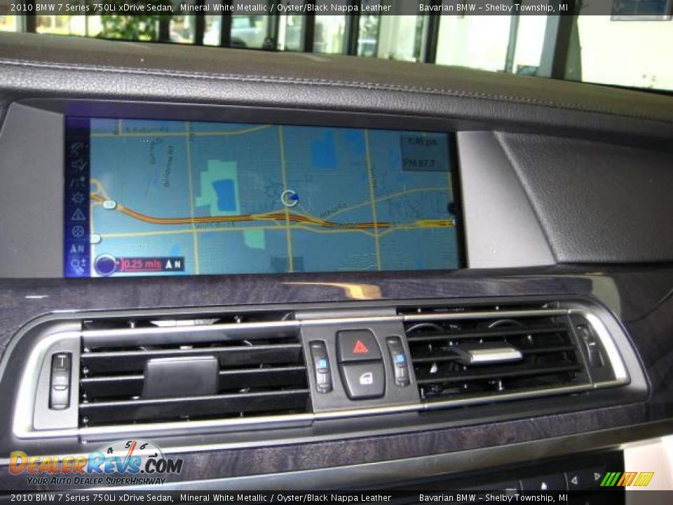 2010 BMW 7 Series 750Li xDrive Sedan Mineral White Metallic / Oyster/Black Nappa Leather Photo #17