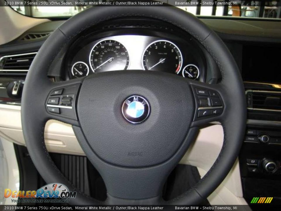 2010 BMW 7 Series 750Li xDrive Sedan Mineral White Metallic / Oyster/Black Nappa Leather Photo #18