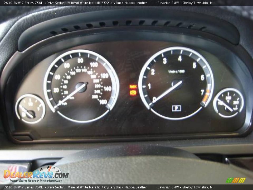 2010 BMW 7 Series 750Li xDrive Sedan Mineral White Metallic / Oyster/Black Nappa Leather Photo #19