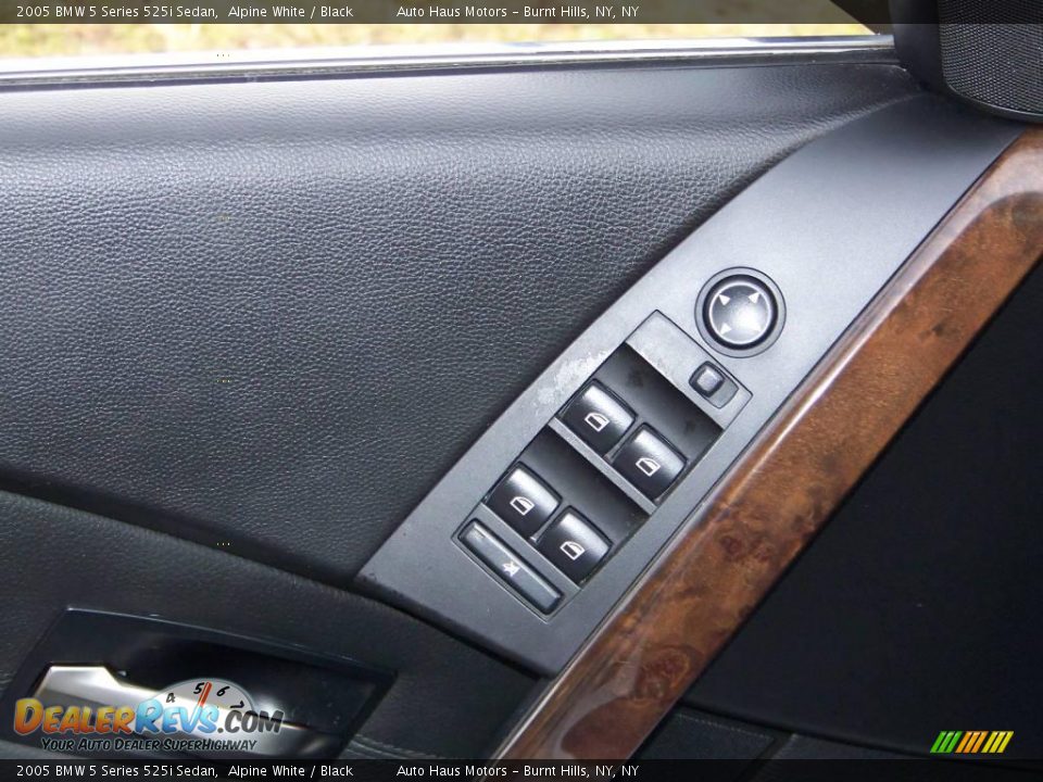 2005 BMW 5 Series 525i Sedan Alpine White / Black Photo #19