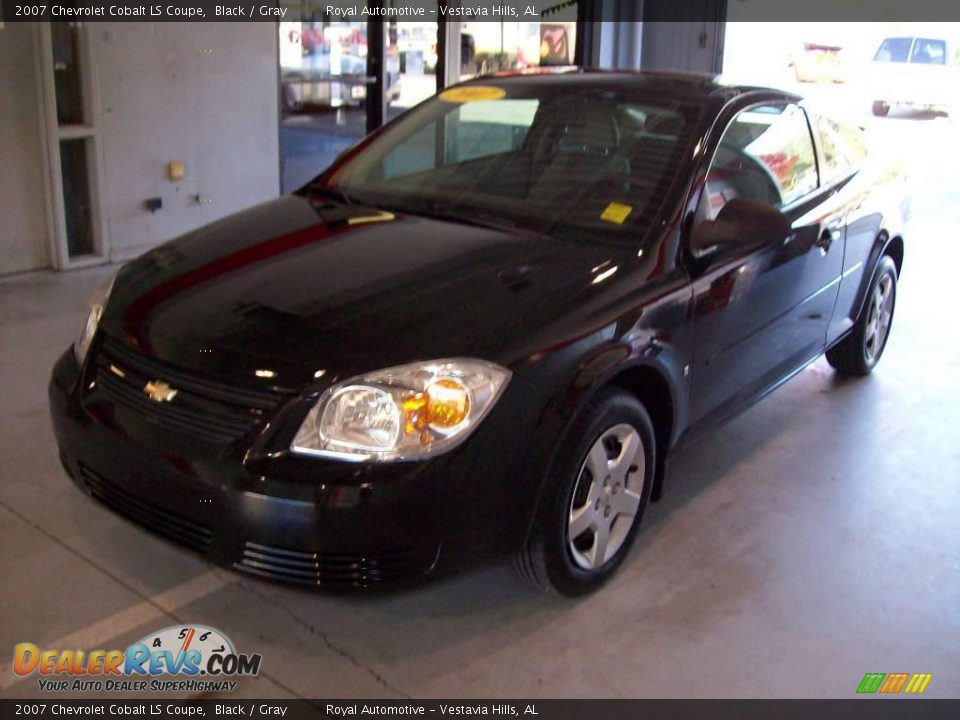 2007 Chevrolet Cobalt LS Coupe Black / Gray Photo #3