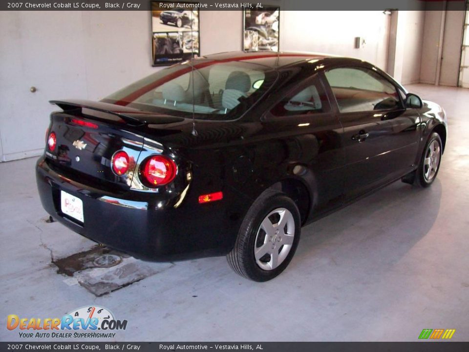 2007 Chevrolet Cobalt LS Coupe Black / Gray Photo #6