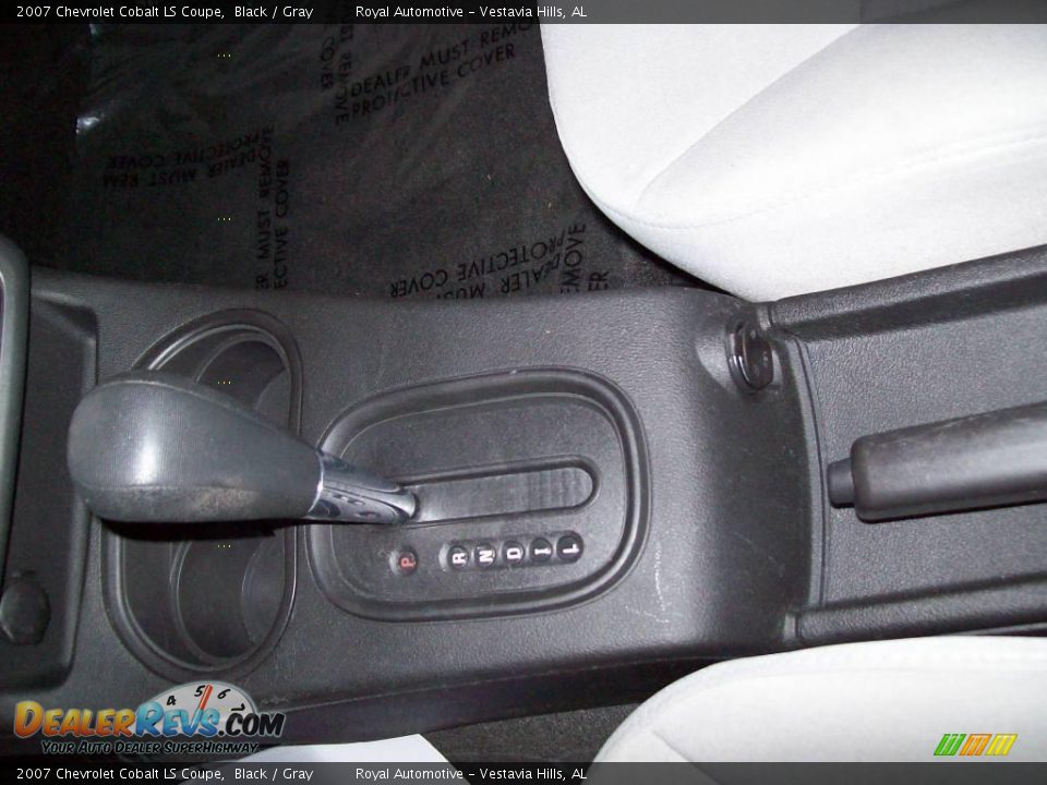 2007 Chevrolet Cobalt LS Coupe Black / Gray Photo #12