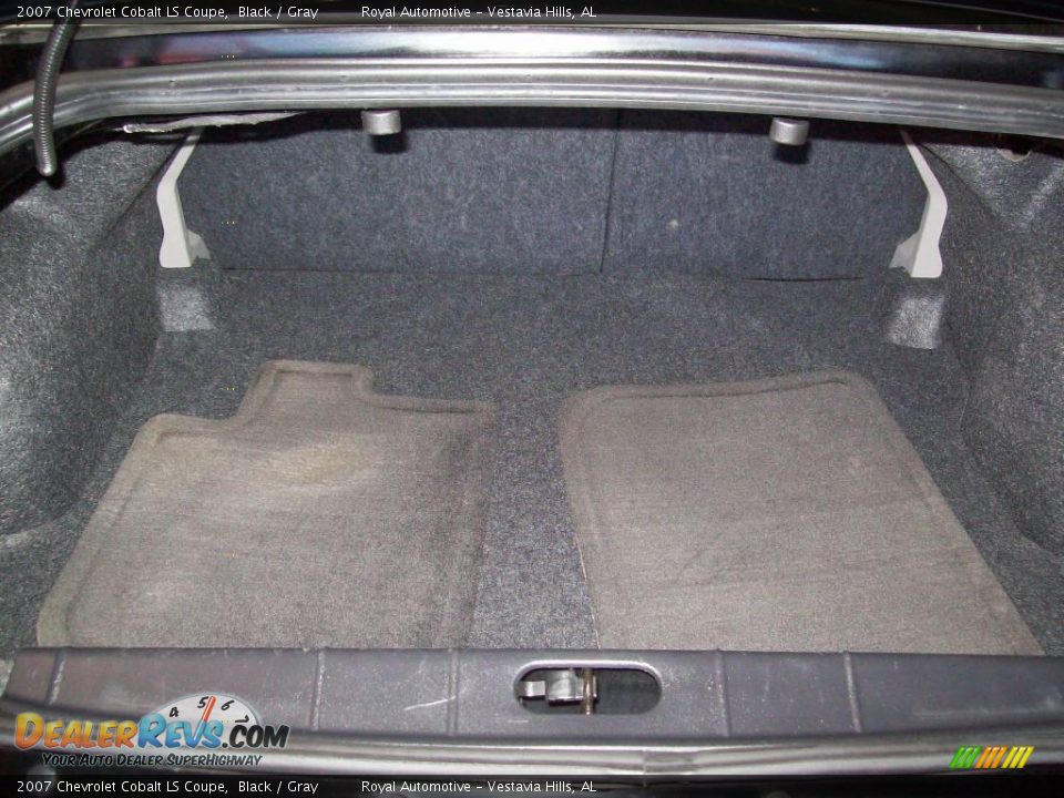 2007 Chevrolet Cobalt LS Coupe Black / Gray Photo #14
