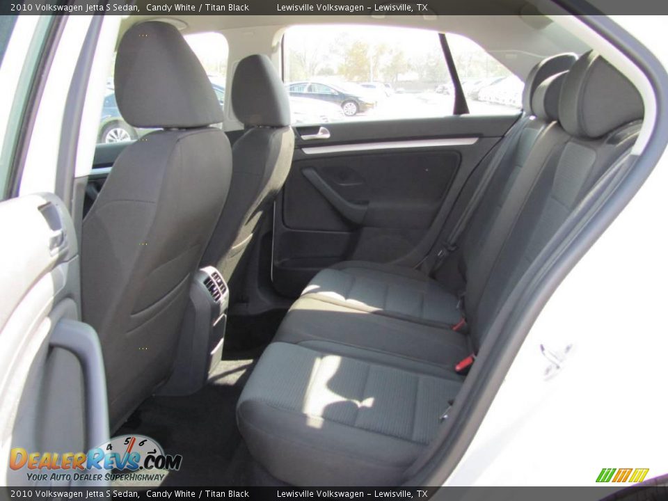 2010 Volkswagen Jetta S Sedan Candy White / Titan Black Photo #4
