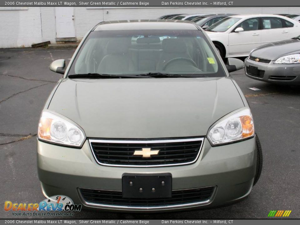 2006 Chevrolet Malibu Maxx LT Wagon Silver Green Metallic / Cashmere Beige Photo #2