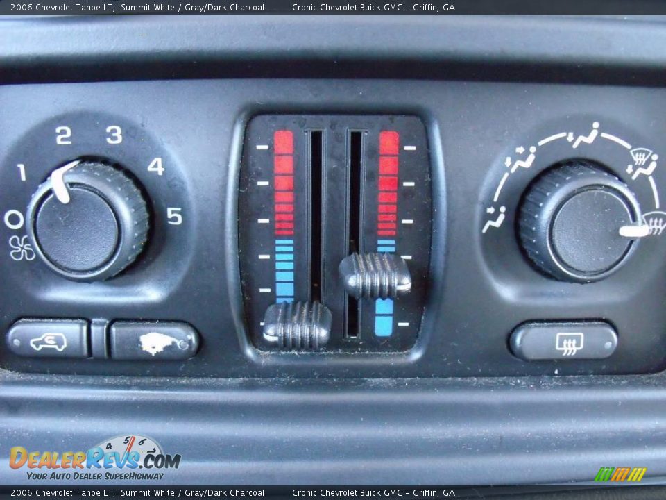2006 Chevrolet Tahoe LT Summit White / Gray/Dark Charcoal Photo #19