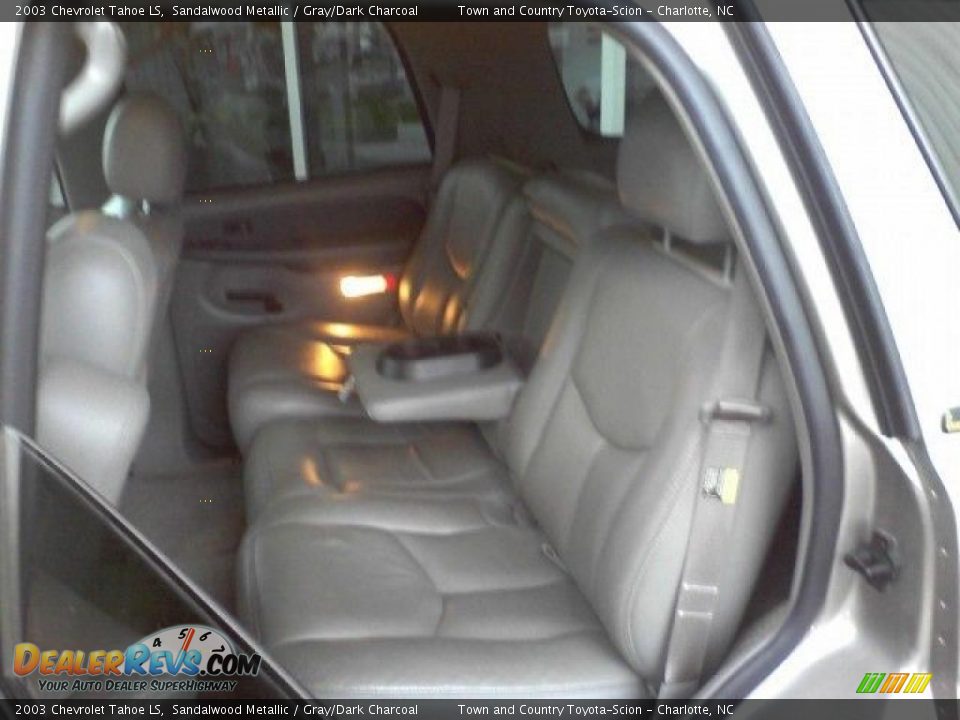 2003 Chevrolet Tahoe LS Sandalwood Metallic / Gray/Dark Charcoal Photo #7