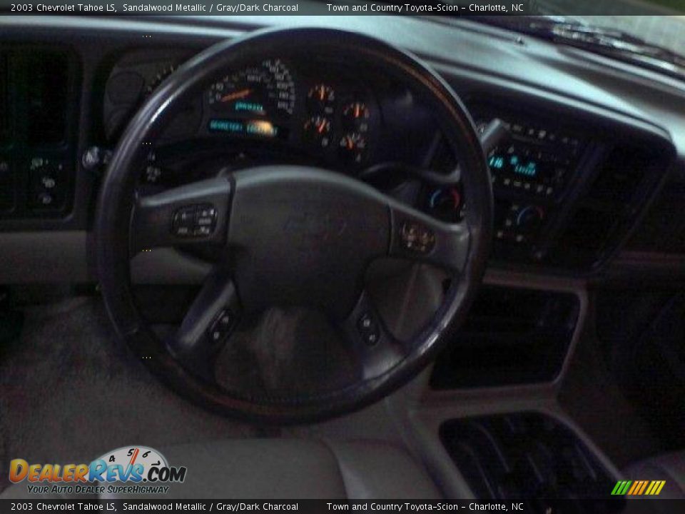 2003 Chevrolet Tahoe LS Sandalwood Metallic / Gray/Dark Charcoal Photo #10