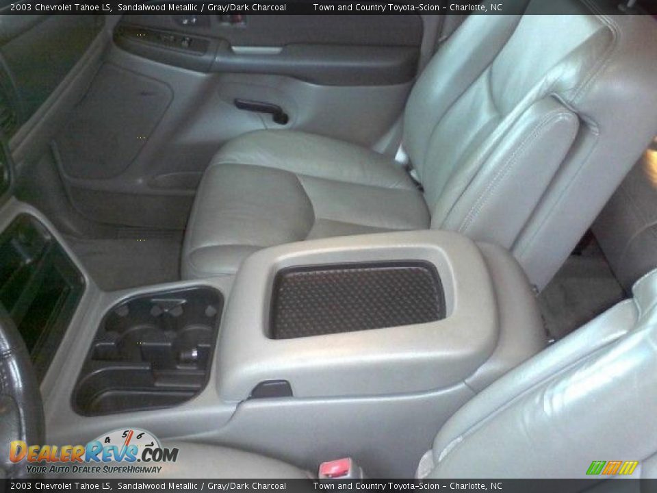 2003 Chevrolet Tahoe LS Sandalwood Metallic / Gray/Dark Charcoal Photo #15