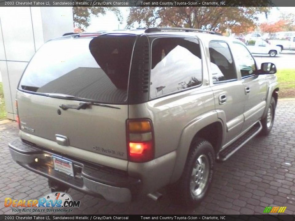 2003 Chevrolet Tahoe LS Sandalwood Metallic / Gray/Dark Charcoal Photo #17