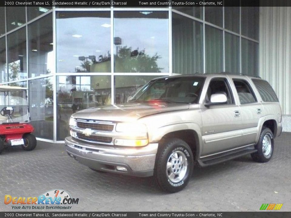 2003 Chevrolet Tahoe LS Sandalwood Metallic / Gray/Dark Charcoal Photo #19