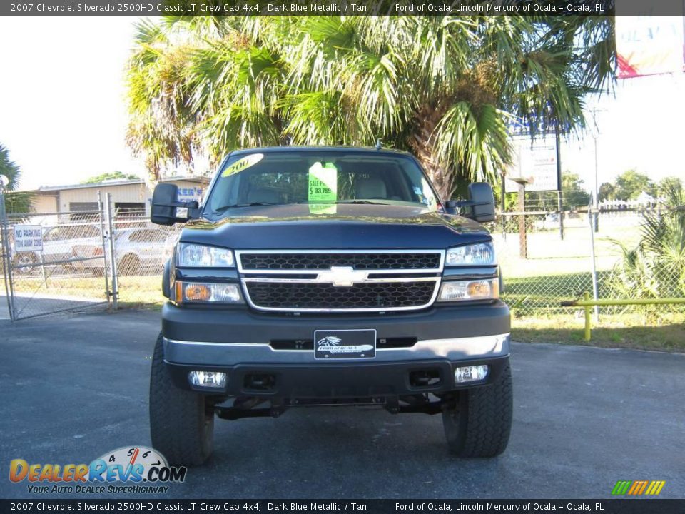 2007 Chevrolet Silverado 2500HD Classic LT Crew Cab 4x4 Dark Blue Metallic / Tan Photo #8