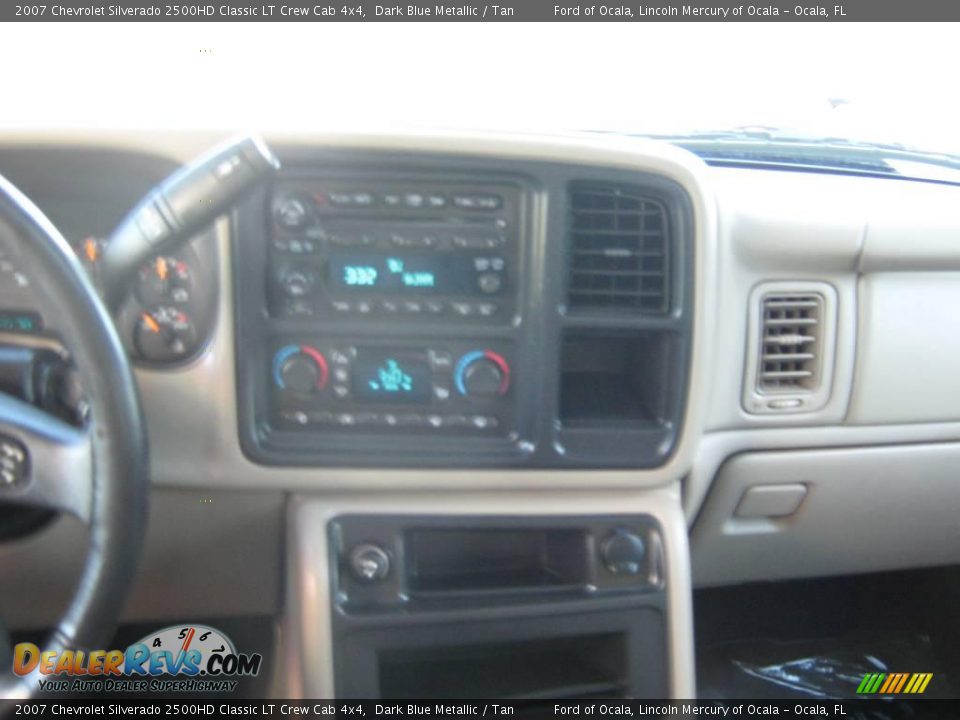 2007 Chevrolet Silverado 2500HD Classic LT Crew Cab 4x4 Dark Blue Metallic / Tan Photo #21