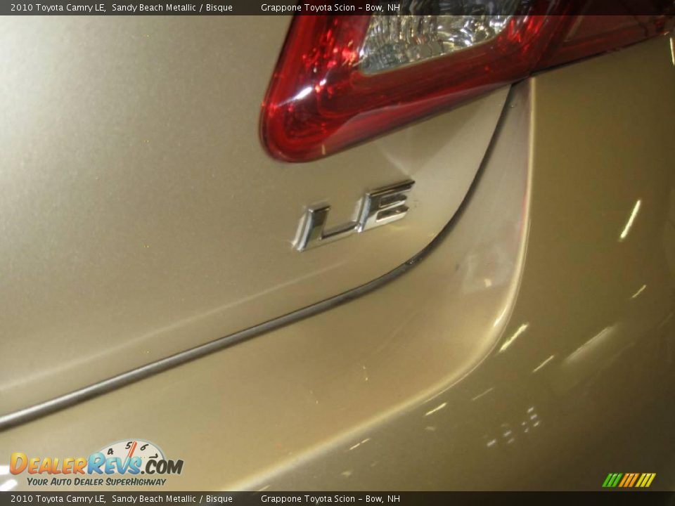 2010 Toyota Camry LE Sandy Beach Metallic / Bisque Photo #5