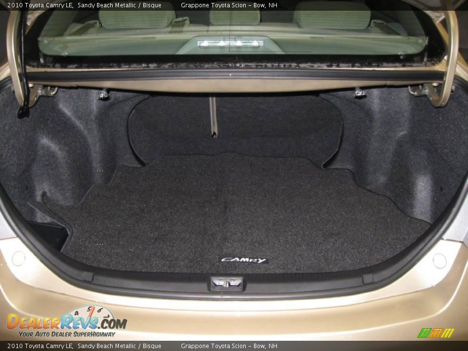 2010 Toyota Camry LE Sandy Beach Metallic / Bisque Photo #6