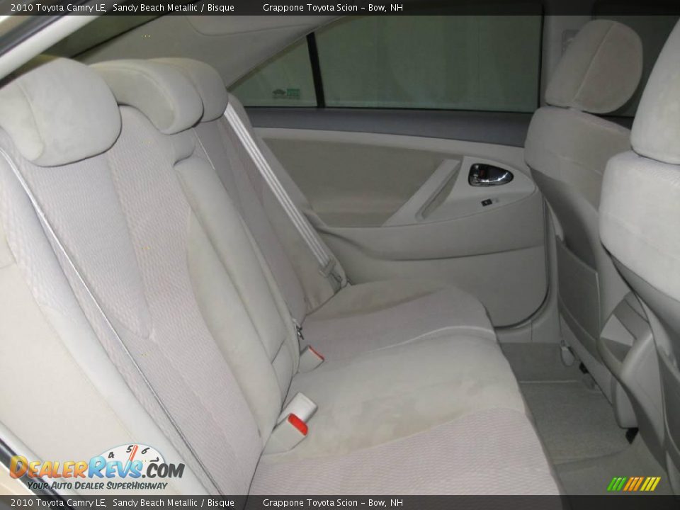 2010 Toyota Camry LE Sandy Beach Metallic / Bisque Photo #7