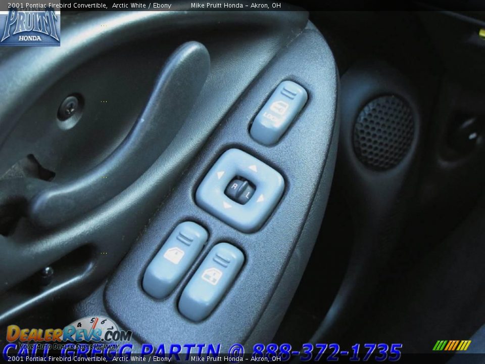 2001 Pontiac Firebird Convertible Arctic White / Ebony Photo #25