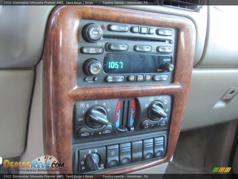 2002 Oldsmobile Silhouette Premier AWD Sand Beige / Beige Photo #14
