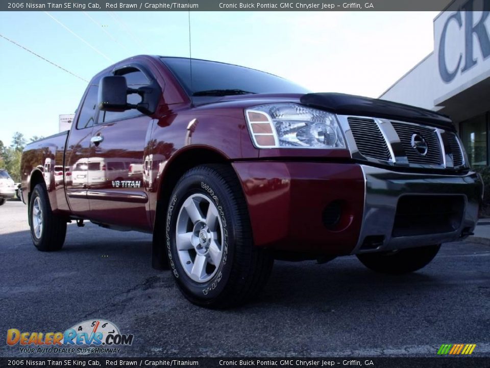 2006 Nissan Titan SE King Cab Red Brawn / Graphite/Titanium Photo #2
