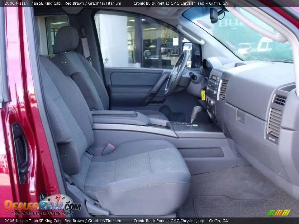 2006 Nissan Titan SE King Cab Red Brawn / Graphite/Titanium Photo #16