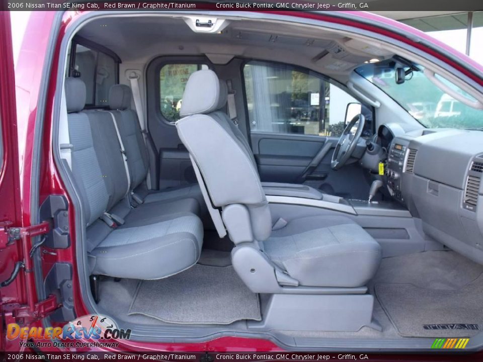 2006 Nissan Titan SE King Cab Red Brawn / Graphite/Titanium Photo #17