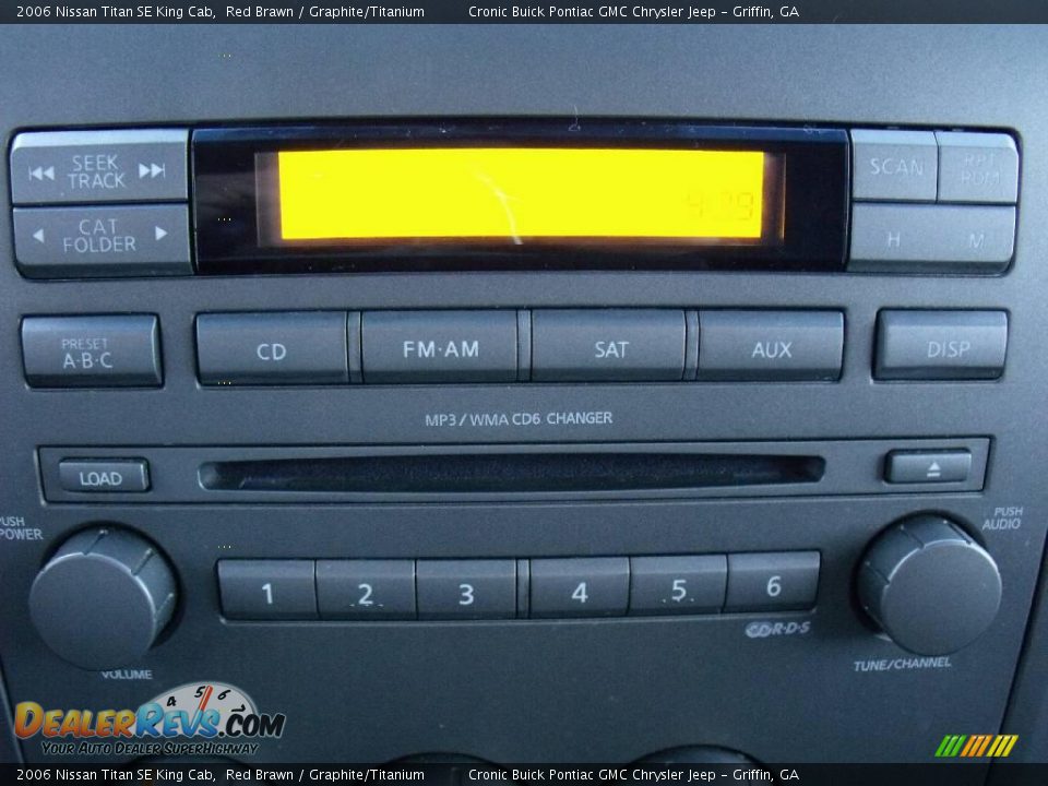 2006 Nissan Titan SE King Cab Red Brawn / Graphite/Titanium Photo #22