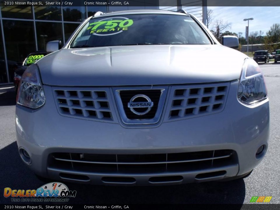 2010 Nissan Rogue SL Silver Ice / Gray Photo #8