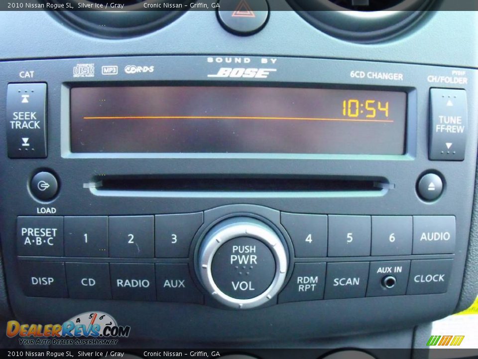 2010 Nissan Rogue SL Silver Ice / Gray Photo #14