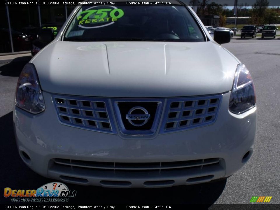 2010 Nissan Rogue S 360 Value Package Phantom White / Gray Photo #8