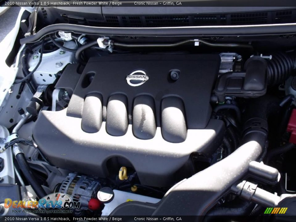 2010 Nissan Versa 1.8 S Hatchback Fresh Powder White / Beige Photo #10