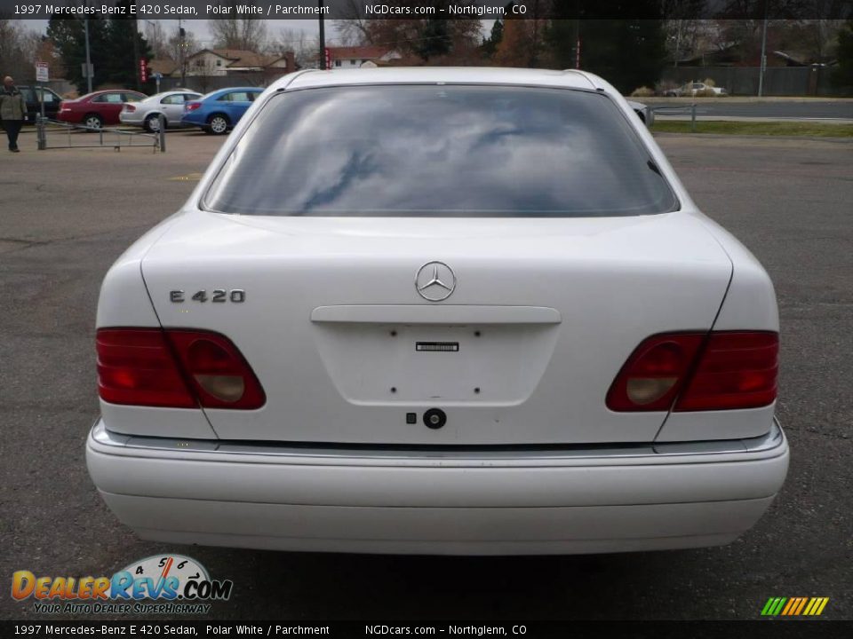 1997 Mercedes-Benz E 420 Sedan Polar White / Parchment Photo #4
