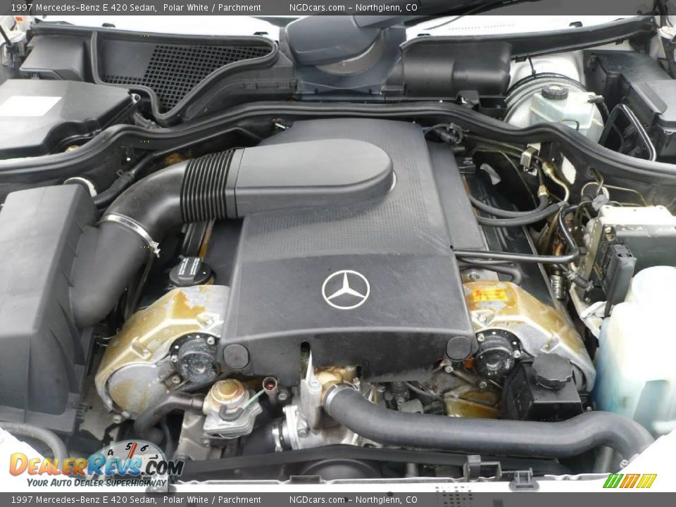 1997 Mercedes-Benz E 420 Sedan Polar White / Parchment Photo #11