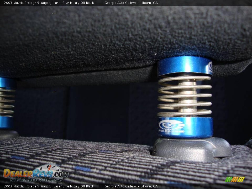 2003 Mazda Protege 5 Wagon Laser Blue Mica / Off Black Photo #25