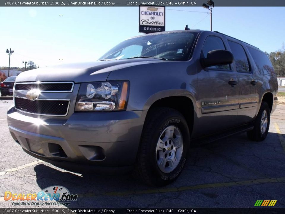 2007 Chevrolet Suburban 1500 LS Silver Birch Metallic / Ebony Photo #1