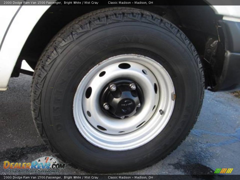 2000 Dodge Ram Van 1500 Passenger Bright White / Mist Gray Photo #10