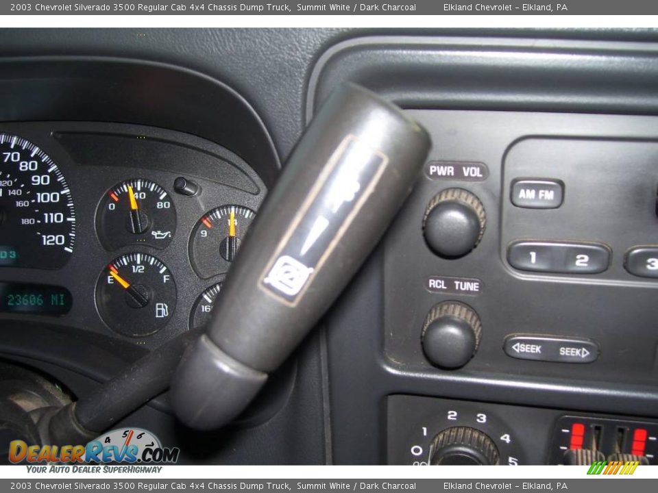 2003 Chevrolet Silverado 3500 Regular Cab 4x4 Chassis Dump Truck Summit White / Dark Charcoal Photo #35