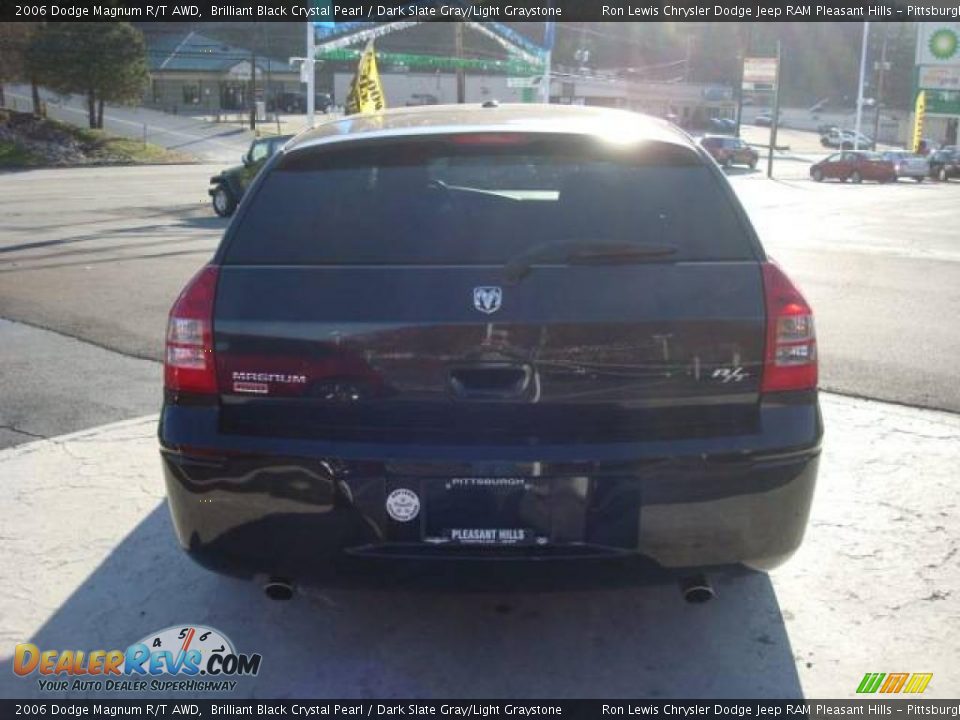 2006 Dodge Magnum R/T AWD Brilliant Black Crystal Pearl / Dark Slate Gray/Light Graystone Photo #3