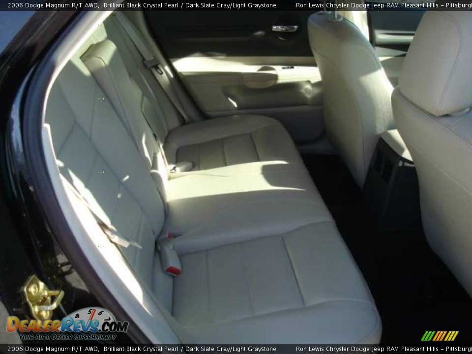 2006 Dodge Magnum R/T AWD Brilliant Black Crystal Pearl / Dark Slate Gray/Light Graystone Photo #16