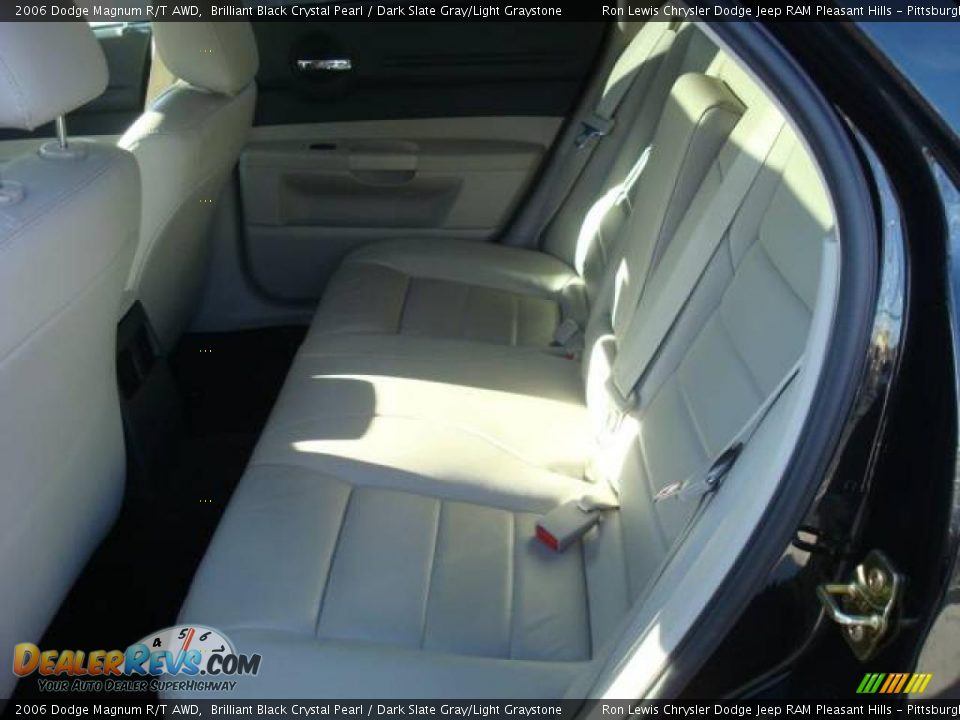 2006 Dodge Magnum R/T AWD Brilliant Black Crystal Pearl / Dark Slate Gray/Light Graystone Photo #20