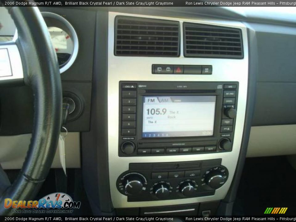 2006 Dodge Magnum R/T AWD Brilliant Black Crystal Pearl / Dark Slate Gray/Light Graystone Photo #23